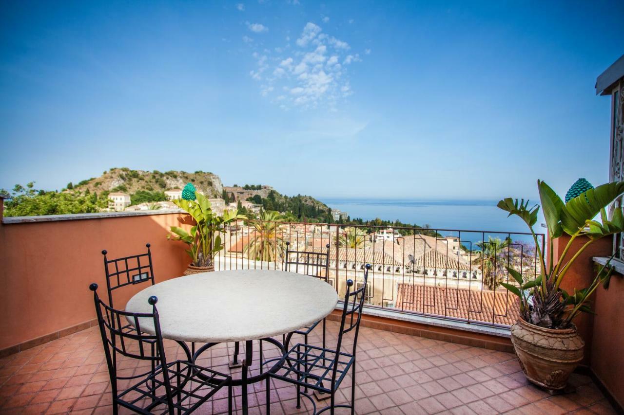Casa Carla Apartment Таормина Екстериор снимка
